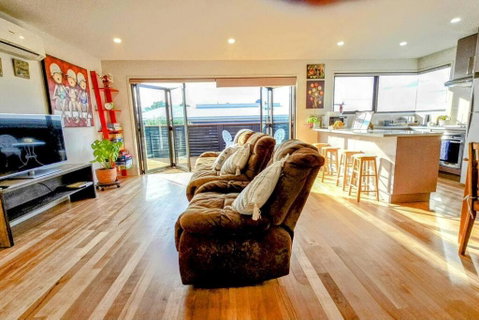 Hideaway By The Bay - Mackay Tourism 2