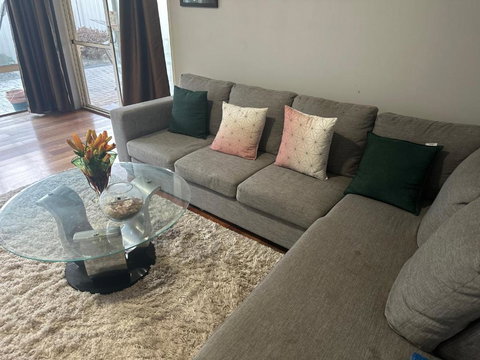 Home Away From Home In Northern Suburb Of Perth - Mackay Tourism 3