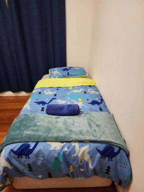 Homestay Near Dandenong Plaza - Mackay Tourism 1