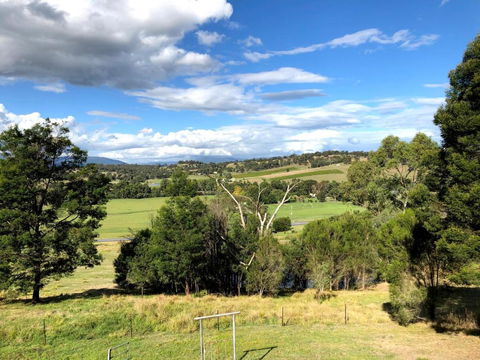 Honeycomb Hill Of Yarra Valley - Mackay Tourism 0