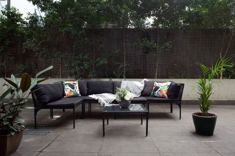 Huge 3 Bed Camperdown Garden Apt W Parking Aircon - Mackay Tourism 1