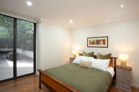 Huge 3 Bed Camperdown Garden Apt W Parking Aircon - Mackay Tourism 2
