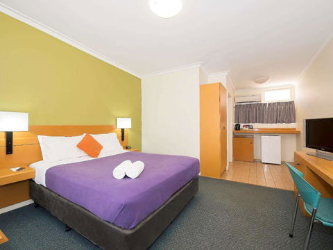 Ibis Styles Geraldton - Mackay Tourism 1