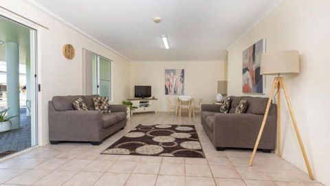 Ikoolah 200m From Pippi Beach Yamba - Mackay Tourism 3