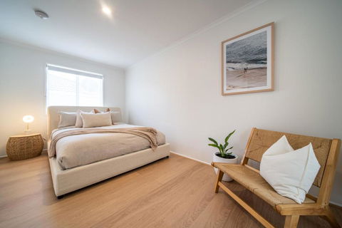 ILUKA Luxe Accommodation, Relaxed Coastal Vibe - Mackay Tourism 1