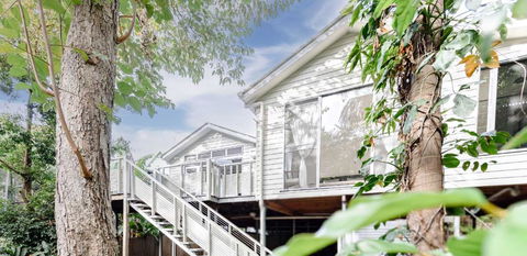 Indigo Blue - 600m To Beach, Pet By Approval - Mackay Tourism 3