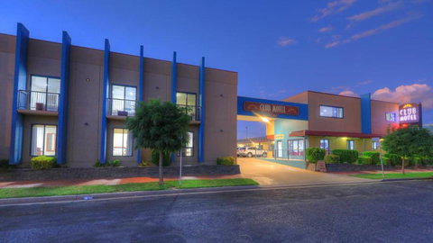 INVERELL RSM CLUB MOTEL - Mackay Tourism 0