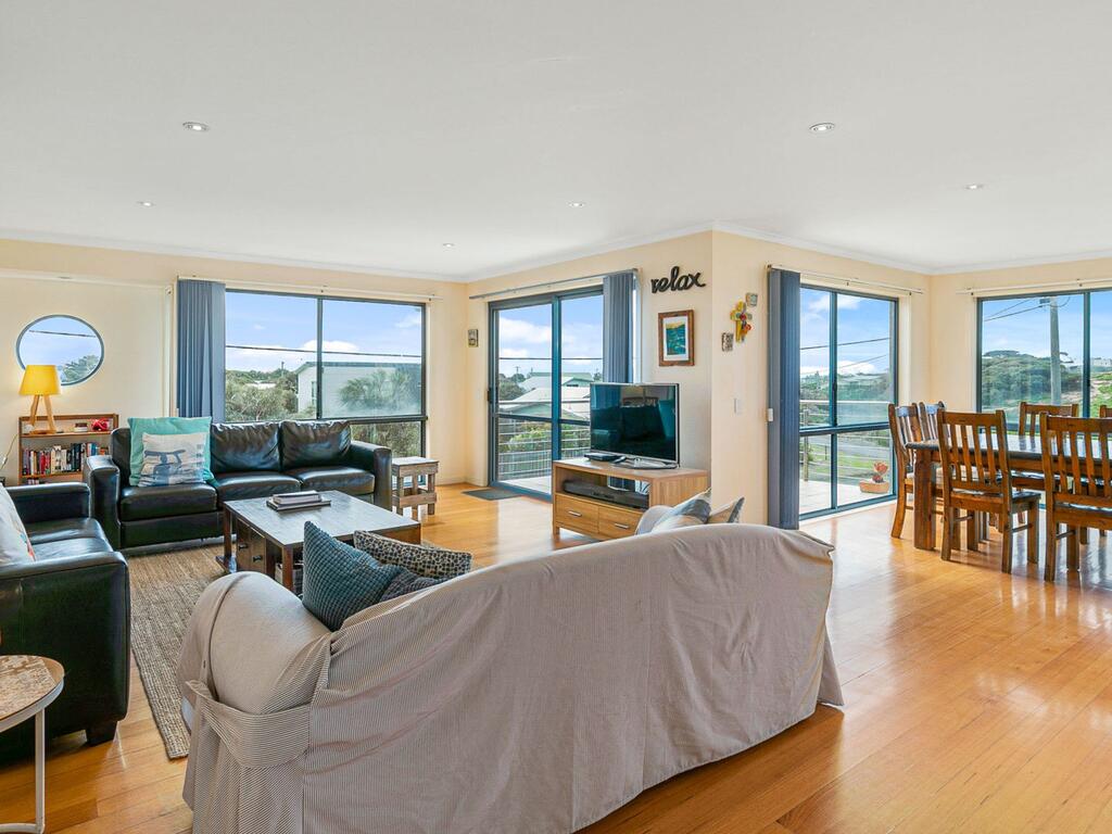 Surf Beach VIC Mackay Tourism