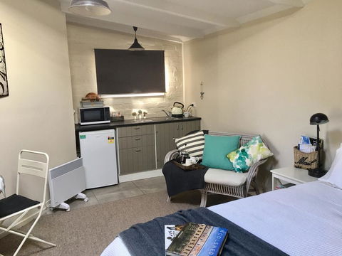 Aggie's Bed And Breakfast - Mackay Tourism 2
