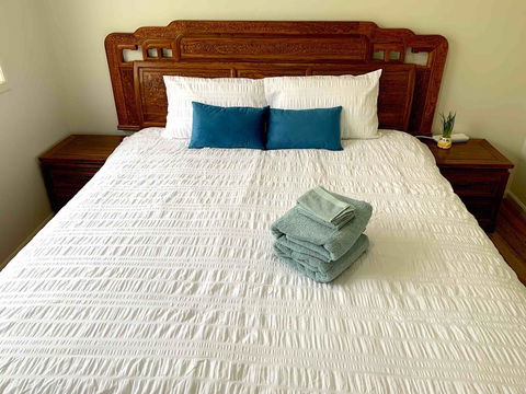 AHA Family Holiday House With Huge Backyard - Mackay Tourism 0