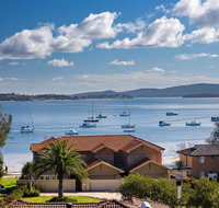 Aislinn' 3/273 Corrie Parade - air con water views BBQ - Mackay Tourism