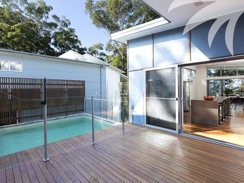 Akama - Mackay Tourism 0