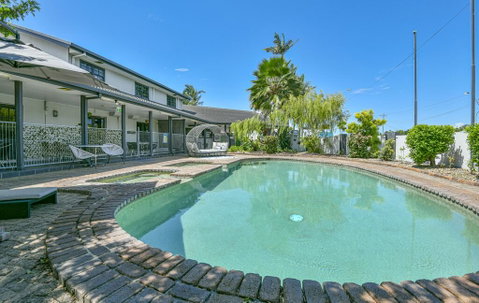 Alara Motor Inn - Mackay Tourism 0