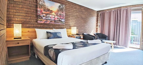 Albury Garden Court Motel - Mackay Tourism 0