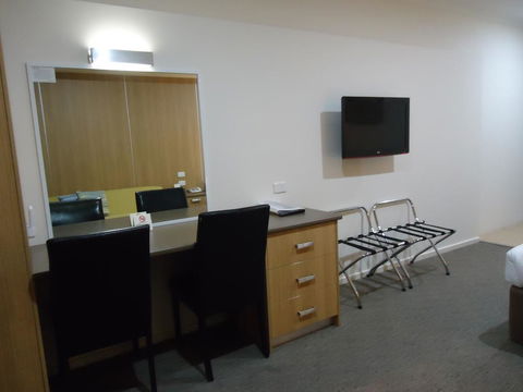 Albury Regent Motel - Mackay Tourism 1