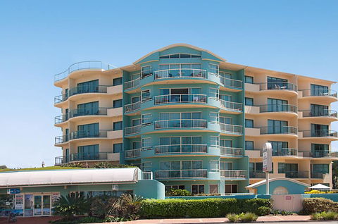 Alex Seaside Resort - Mackay Tourism 0