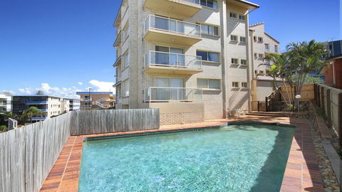 Alinga Unit 4, Amazing Ocean Views - Mackay Tourism 0