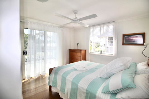 Aloha Alex Beach House Pet-friendly- 450m To The Beach - Mackay Tourism 0