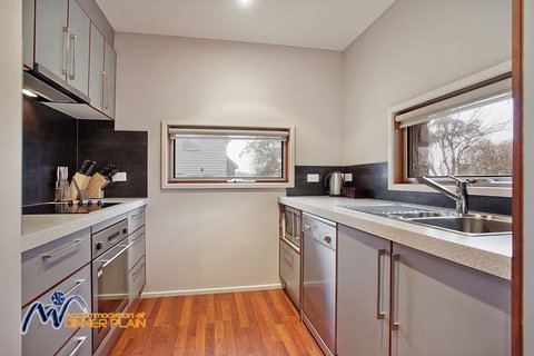 Alyeska - Mackay Tourism 3