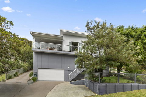 Amalfi - Mackay Tourism 0