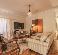 Ambrose On Byng - Central Location w/ 2 Bathroom - Mackay Tourism