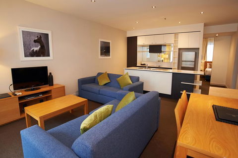 Amity Apartment Hotels - Mackay Tourism 1
