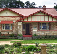 Amongst the Vines Deluxe Retreat - Mackay Tourism