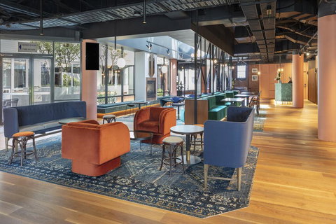 Amora Hotel Riverwalk - Mackay Tourism 0