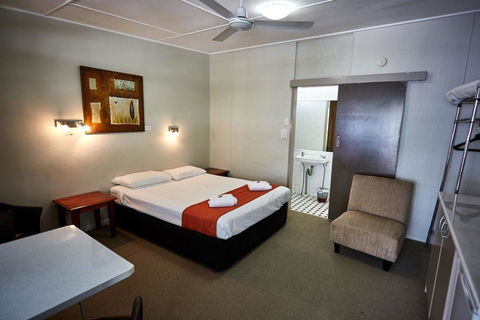 Anchorage Motor Inn - Mackay Tourism 3