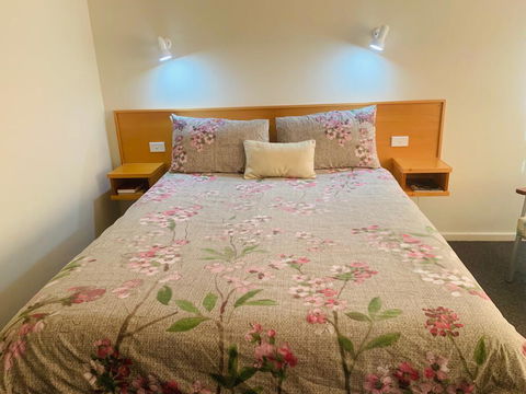 Anna Bella Motel Glen Innes - Mackay Tourism 1