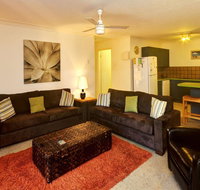 Apartment with Inground Pool - Mackay Tourism