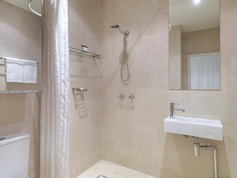 Apartments @ 480 Collins - Mackay Tourism 2