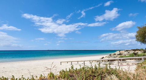 API Busselton Seaside Escape Apartments - Mackay Tourism 0