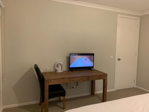 Apple House Truganina - Mackay Tourism 2