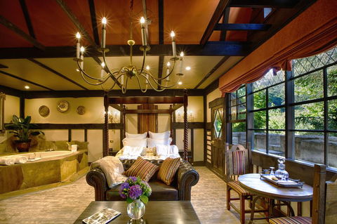 Aquila Nova Resort - Mackay Tourism 1