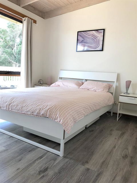 Ariel's Beach House - Mackay Tourism 3