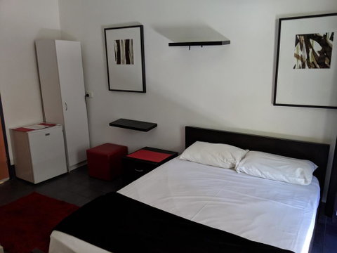 Arrival Lodge Bed & Breakfast - Mackay Tourism 2