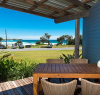 ArtHOUSE Beachfront Accommodation - Mackay Tourism