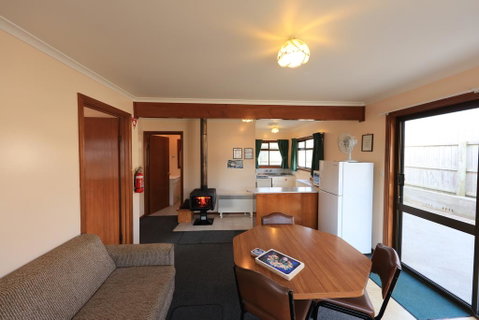 Arthur River Holiday Units - Mackay Tourism 2