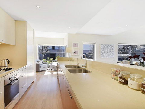 Arum 4, Heritage Park - Contemporary & Timeless - Mackay Tourism 3