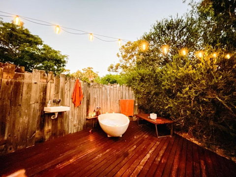Luxury 6 Metre Bell Tent & Outdoor Bathroom, WIFI, TV And Firepit, - Mackay Tourism 2