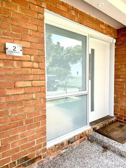 Luxury Stay In Williamstown - Mackay Tourism 2