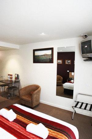 Mansfield Motel - Mackay Tourism 1