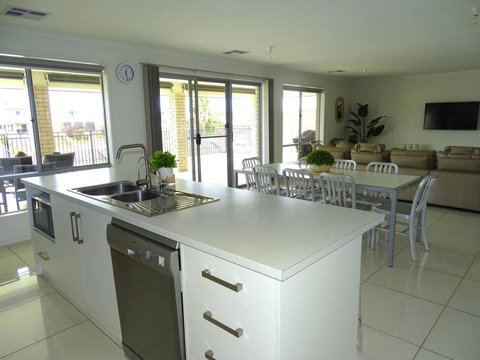 Marina Belle - Mackay Tourism 1