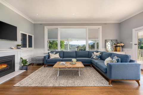 Marysville Luxury Villa - Mackay Tourism 2