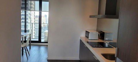 MB 3006 SkyLab Apartment Hotel - Mackay Tourism 3
