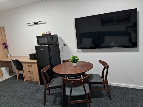 Mid City Motor Inn - Mackay Tourism 3