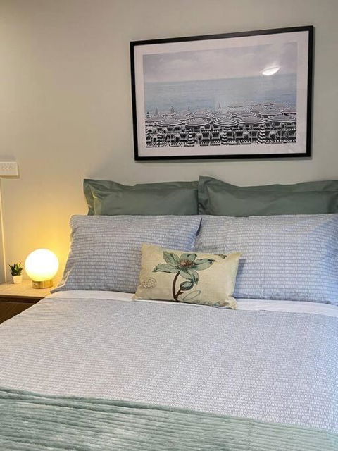 MEPLE, Tiny Home, Pets, Walk2Food, WiFi, Bfast, - Mackay Tourism 0