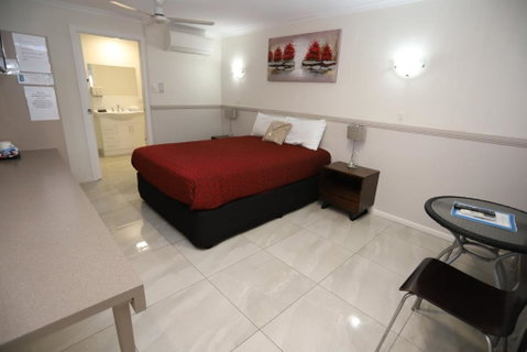 Miners Lodge Motor Inn - Mackay Tourism 3