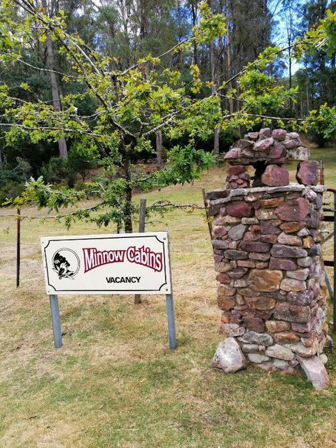 Minnow Cabins Lower Beulah - Mackay Tourism 3